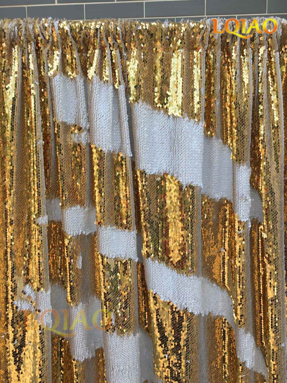 Sequin Wedding Decor: Adding Sparkle to Your Special Day